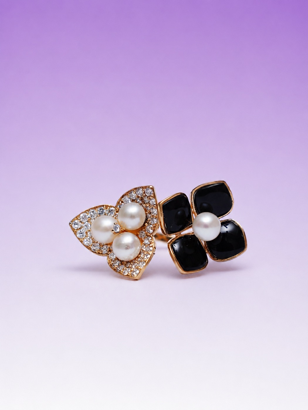 Onyx & Pearl Bloom Ring